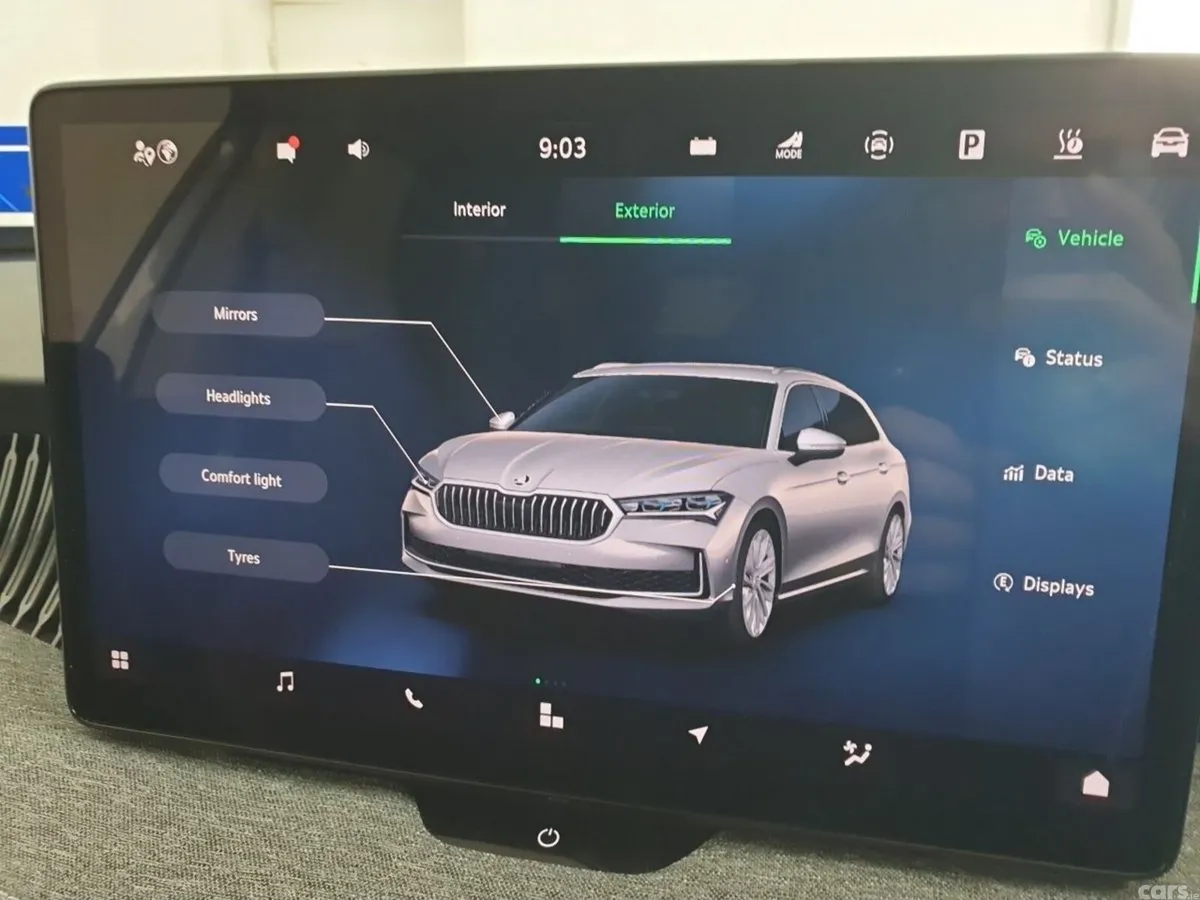 Skoda Superb Estate, Petrol Plug-in Hybrid, 2025, Silver
