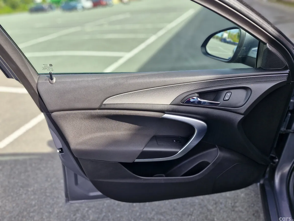 Opel Insignia Saloon, Petrol, 2016, Grey