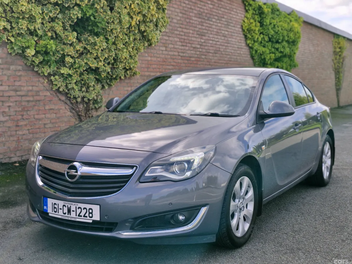 Opel Insignia Saloon, Petrol, 2016, Grey