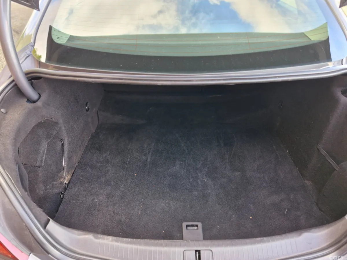 Opel Insignia Saloon, Petrol, 2016, Grey