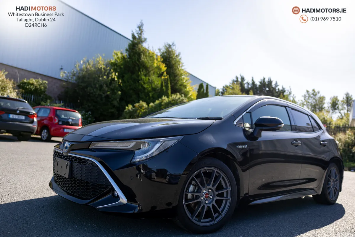 Toyota Corolla Hatchback, Petrol Hybrid, 2019, Black