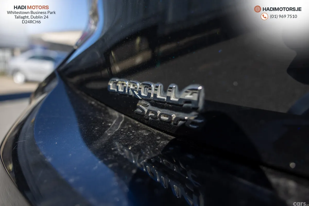 Toyota Corolla Hatchback, Petrol Hybrid, 2019, Black
