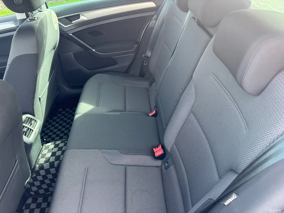 Volkswagen Golf Hatchback, Petrol, 2017, White
