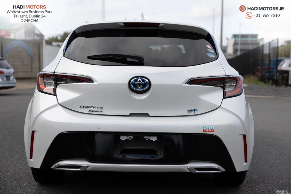Toyota Corolla Hatchback, Petrol Hybrid, 2020, White