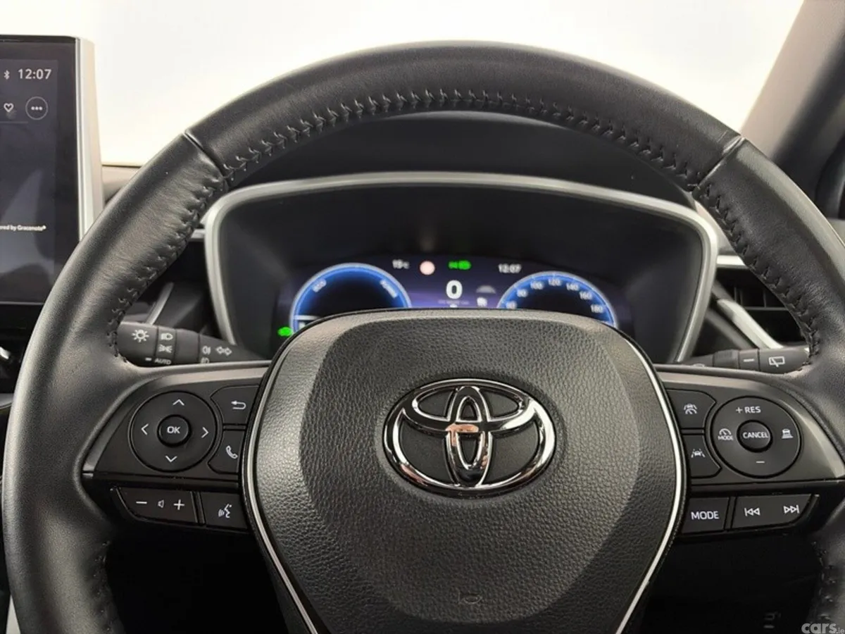 Toyota Corolla Cross SUV, Petrol Hybrid, 2024, White
