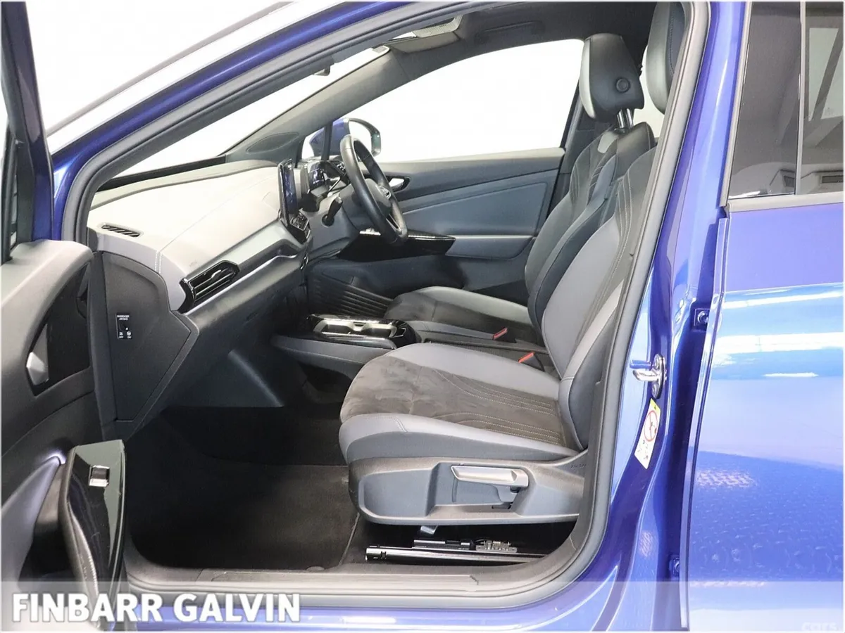 Volkswagen ID.4 Estate, Electric, 2023, Blue