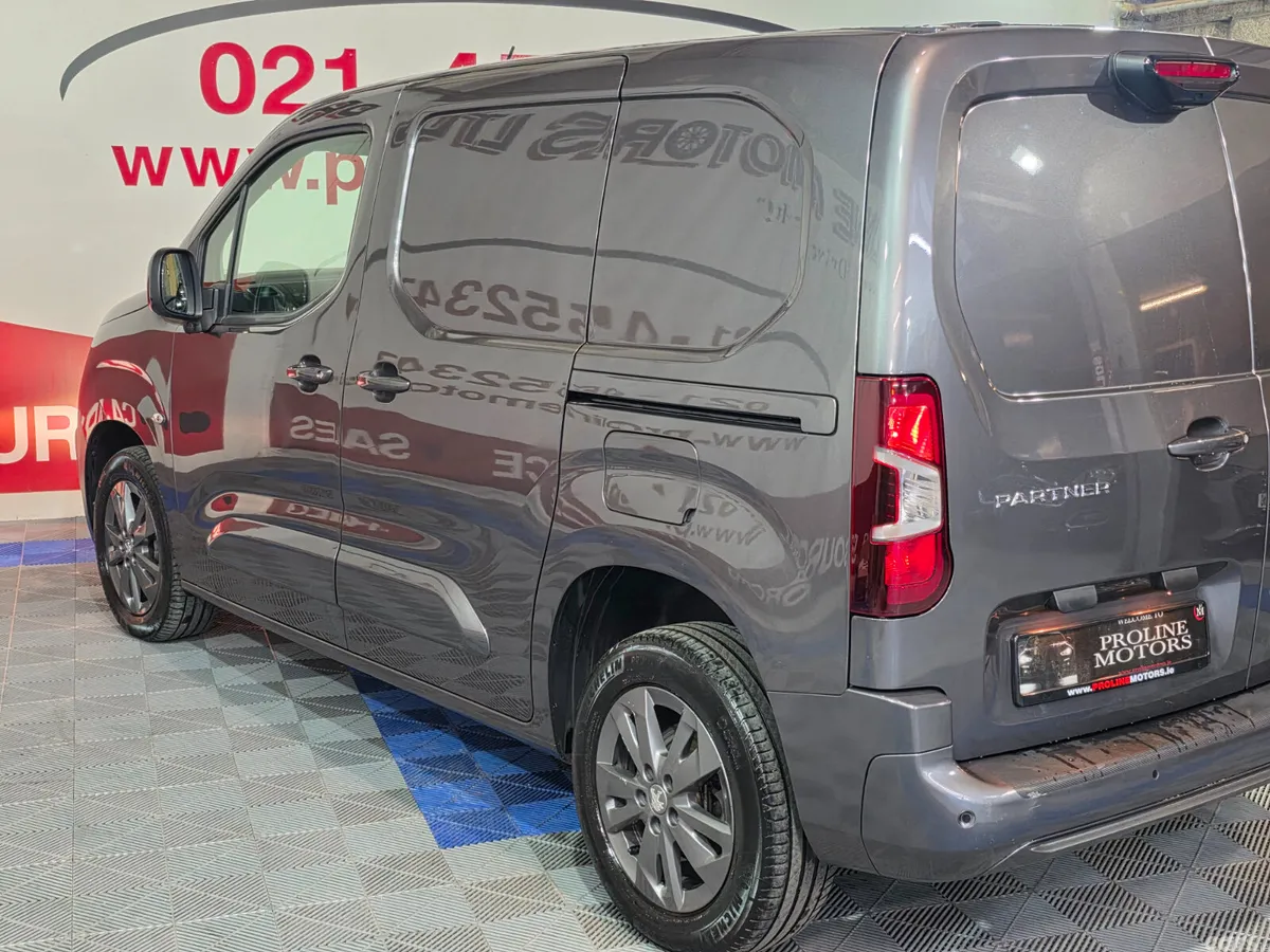 Peugeot Partner MPV, Diesel, 2022, Grey