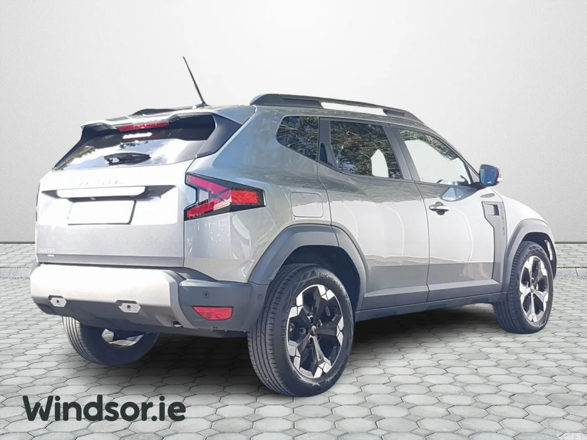 Dacia Duster SUV, Petrol Hybrid, 2026, Grey