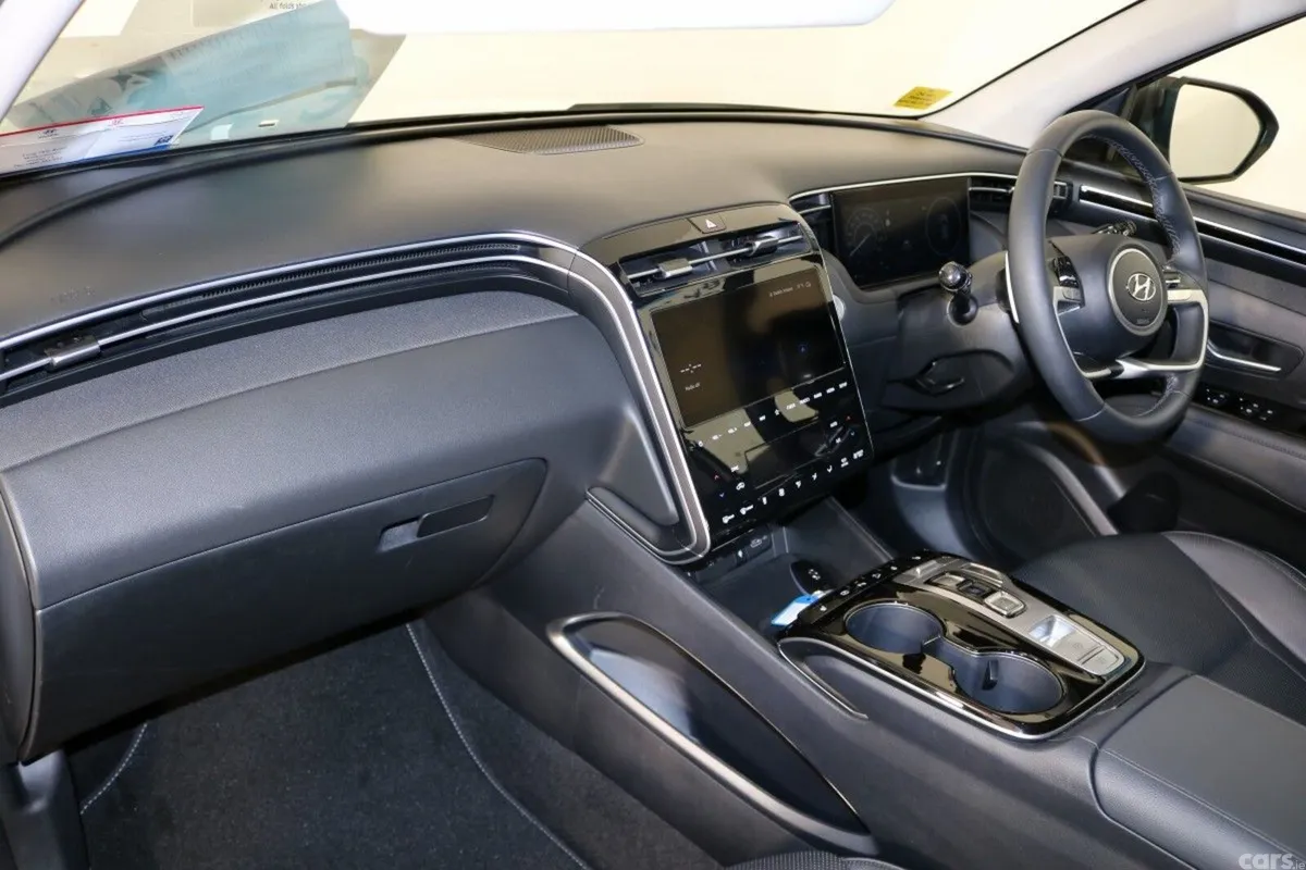 Hyundai Tucson SUV, Petrol Hybrid, 2024, White
