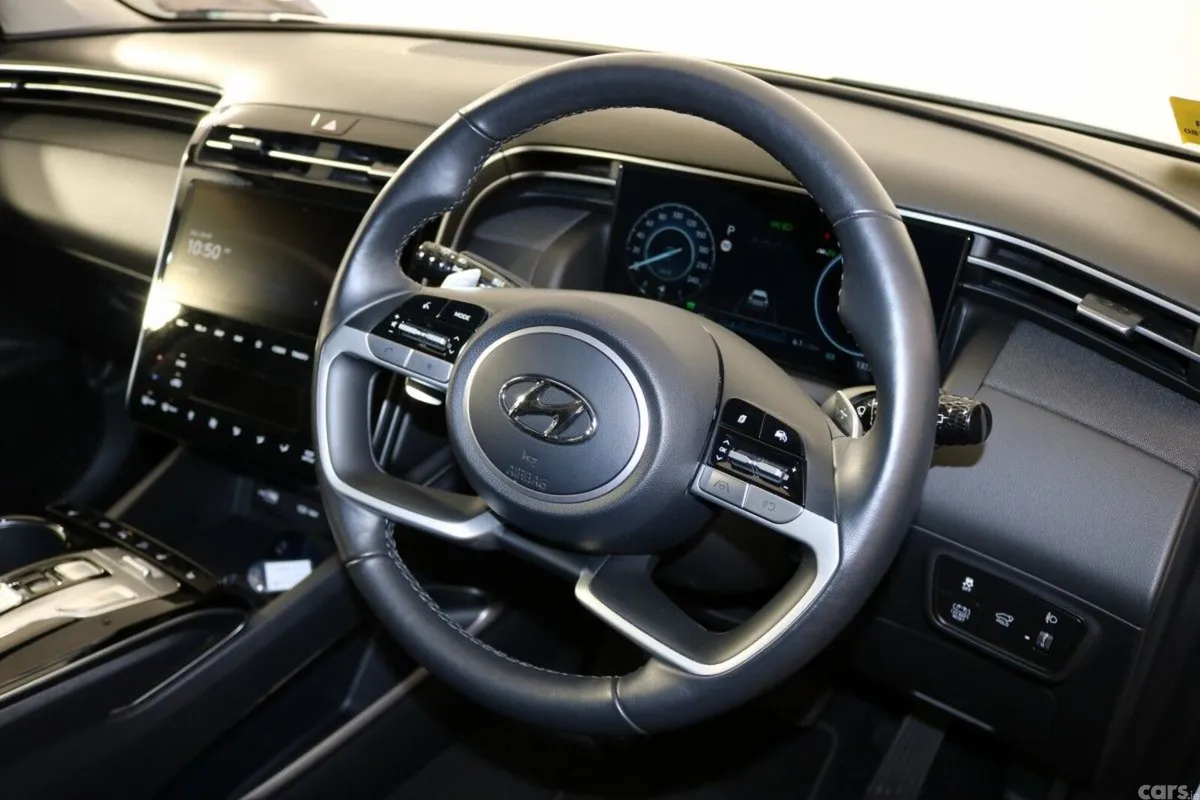 Hyundai Tucson SUV, Petrol Hybrid, 2024, White
