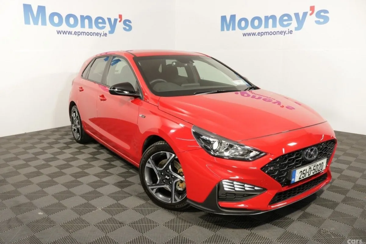 Hyundai i30 Hatchback, Petrol, 2025, Red