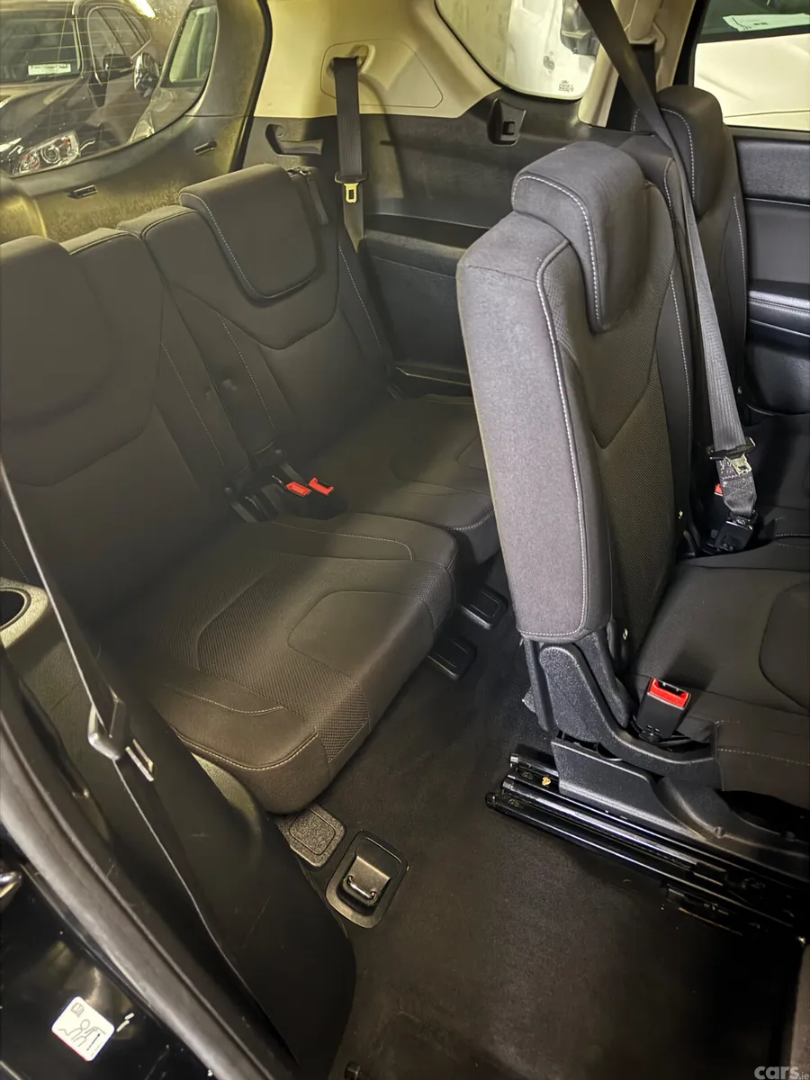 Ford S-Max MPV, Diesel, 2016, Black