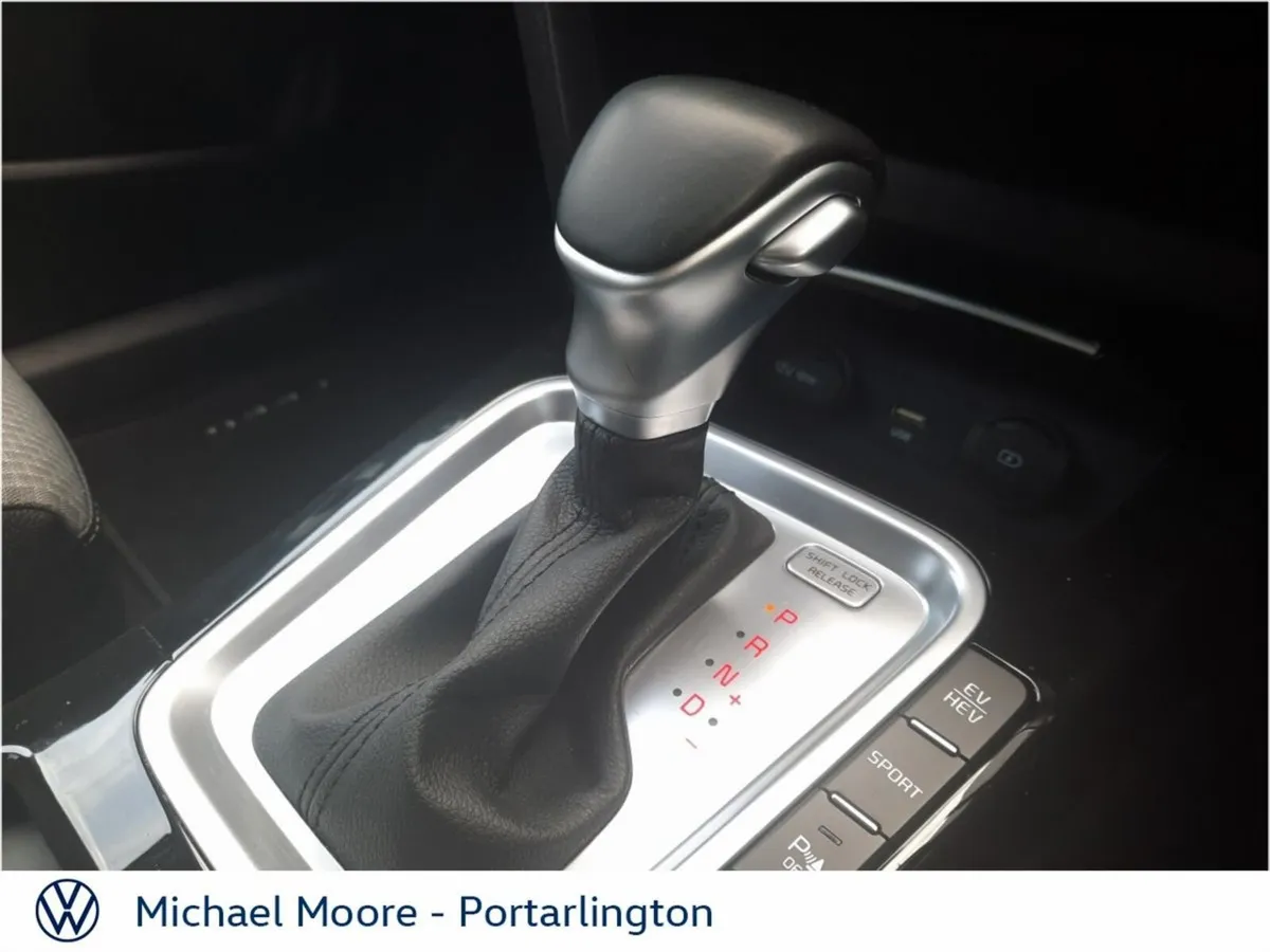 Kia XCeed Hatchback, Petrol Plug-in Hybrid, 2021, Grey