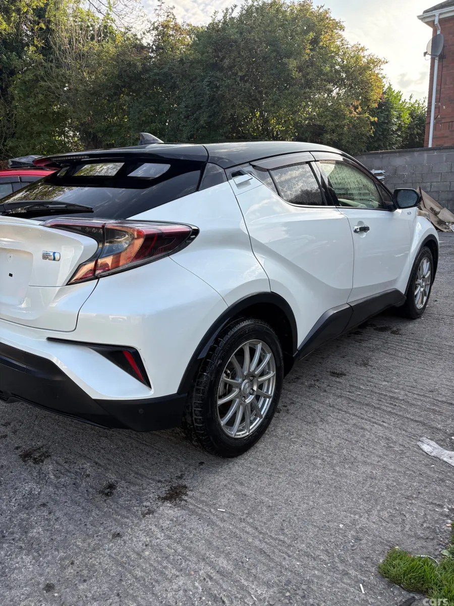 Toyota C-HR Hatchback, Petrol Hybrid, 2017, White