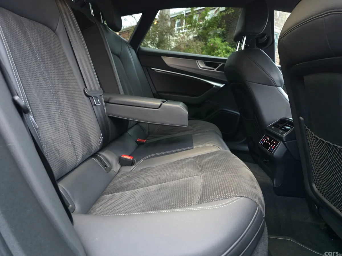 Audi A7 Hatchback, Petrol Plug-in Hybrid, 2020, White