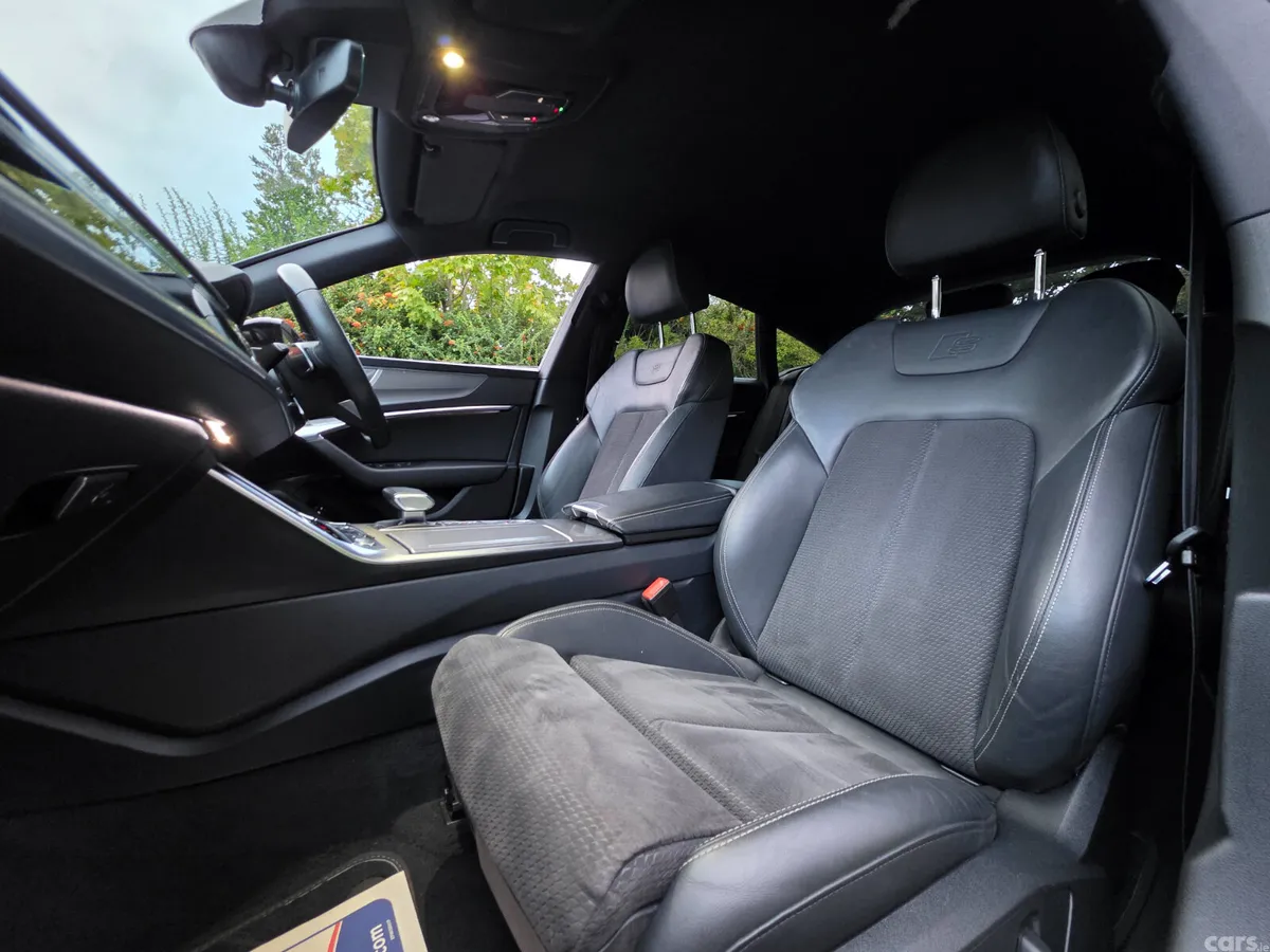 Audi A7 Hatchback, Petrol Plug-in Hybrid, 2020, White