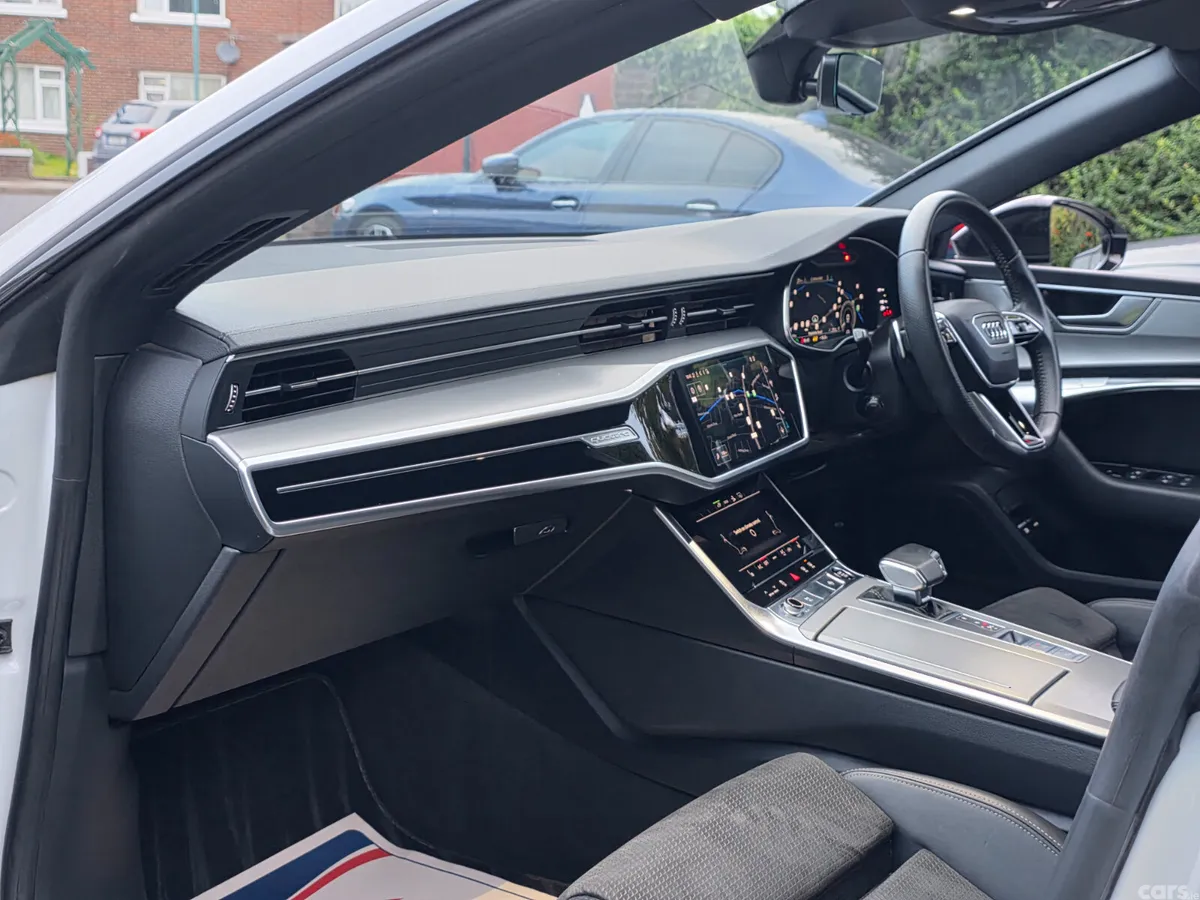 Audi A7 Hatchback, Petrol Plug-in Hybrid, 2020, White