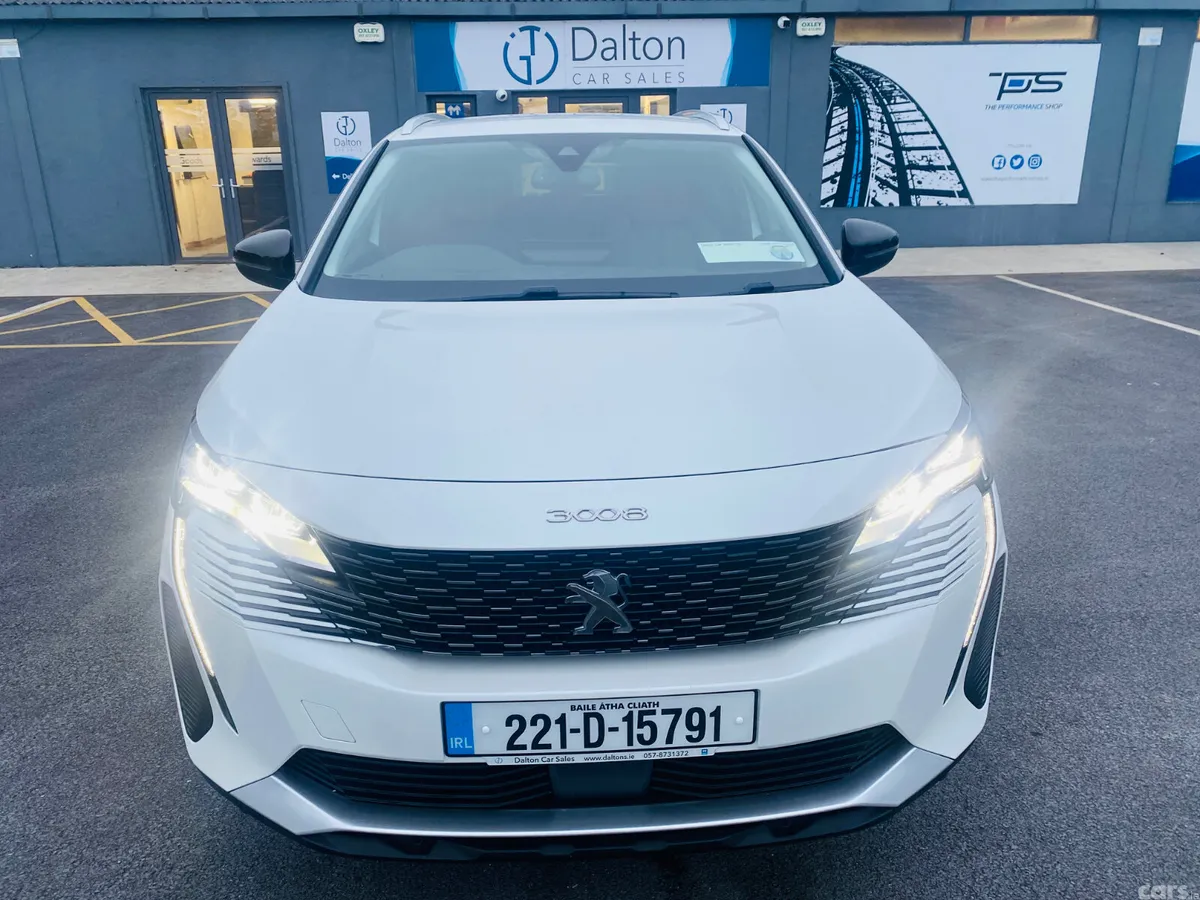 Peugeot 3008 MPV, Diesel, 2022, White