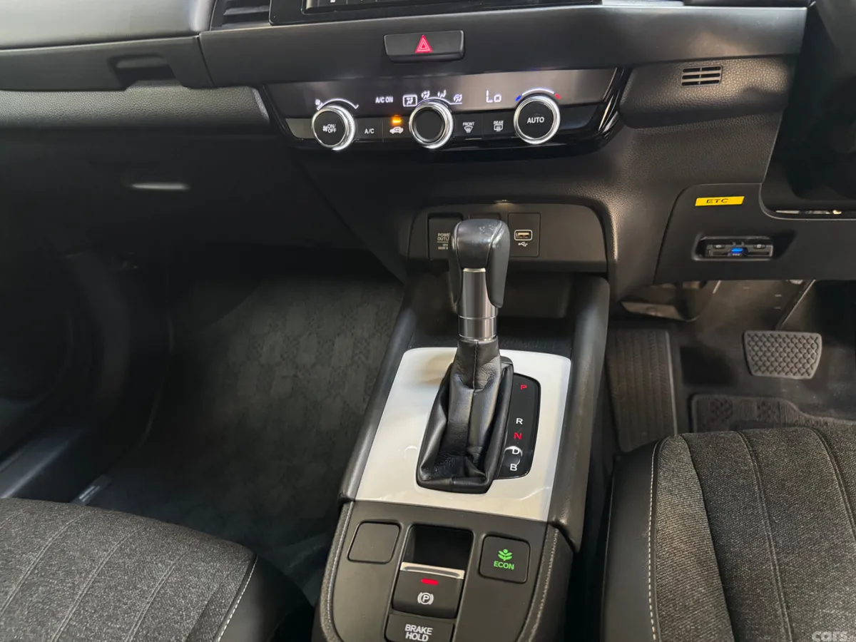 Honda Jazz Hatchback, Petrol Hybrid, 2020, Grey