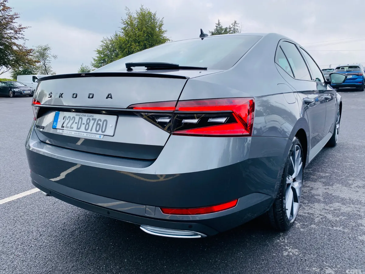 Skoda Superb Saloon, Diesel, 2022, Grey