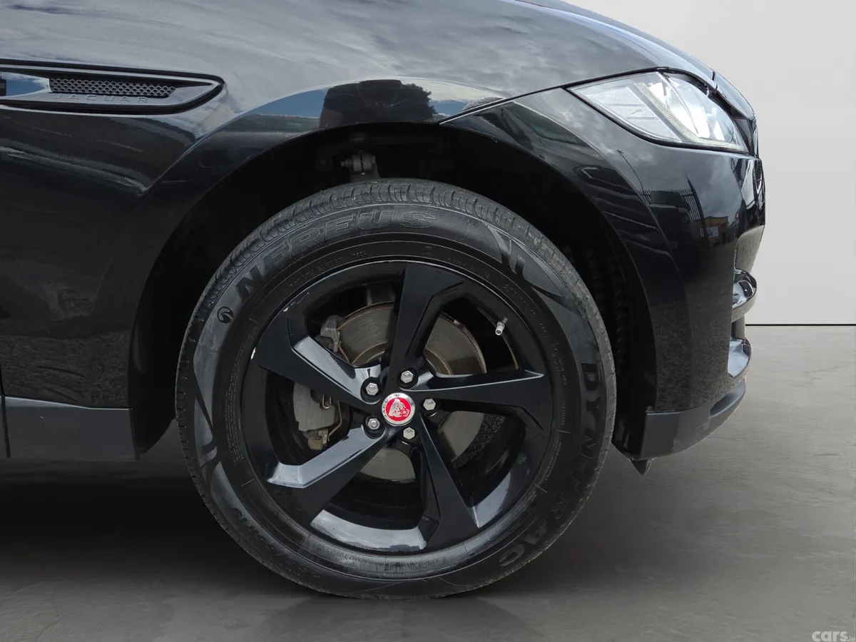 Jaguar F-Pace SUV, Diesel, 2020, Black