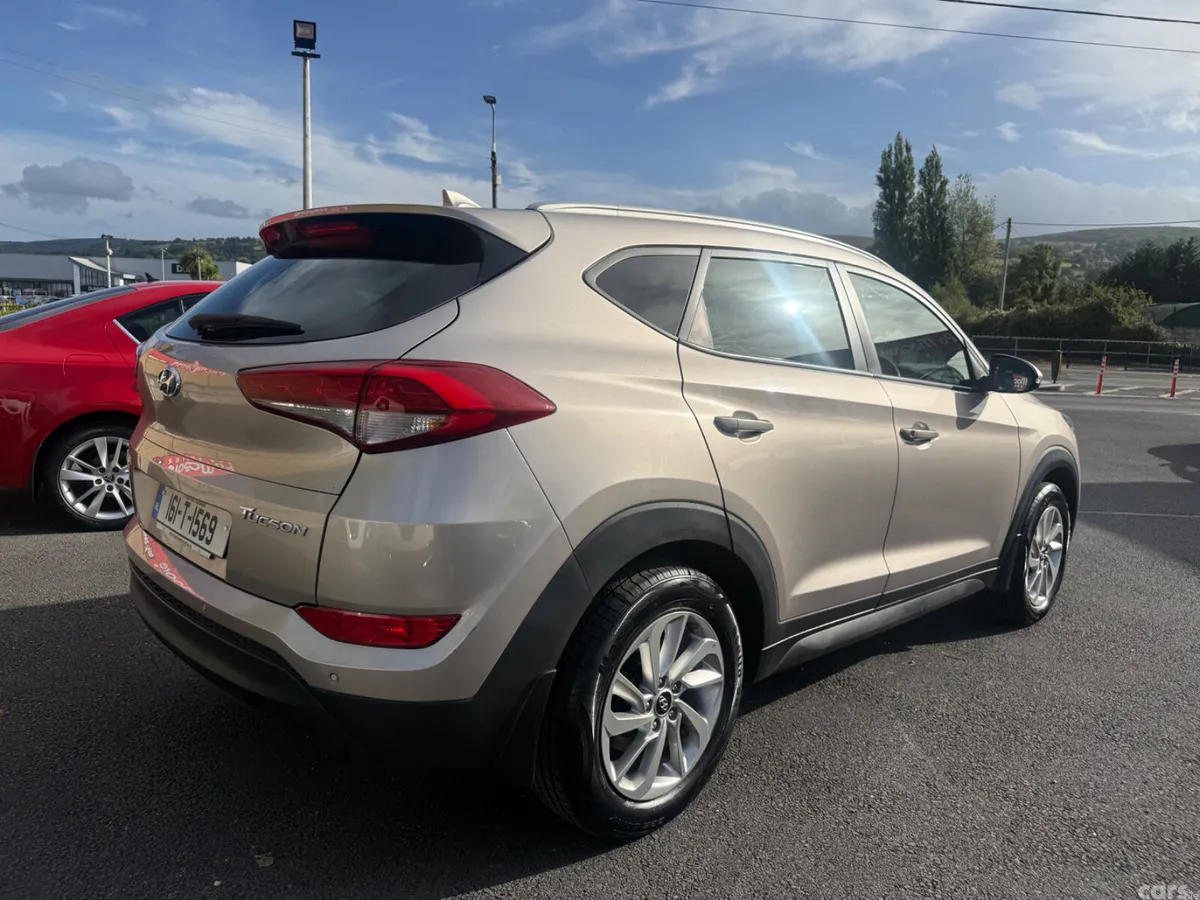 Hyundai Tucson SUV, Diesel, 2016, White