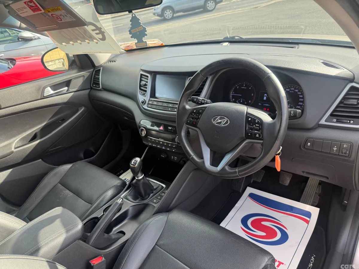 Hyundai Tucson SUV, Diesel, 2016, White