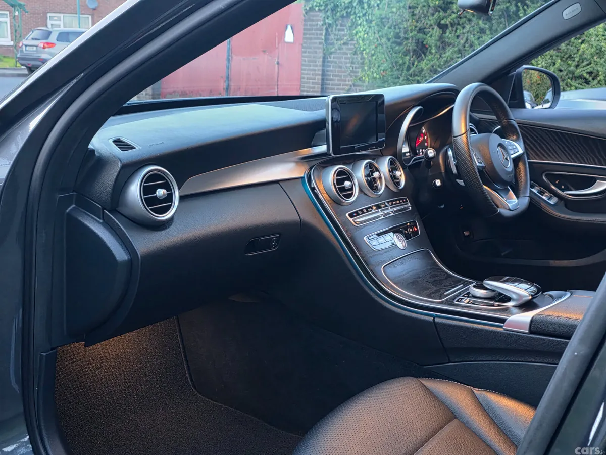 Mercedes-Benz C-Class Saloon, Petrol, 2017, Grey