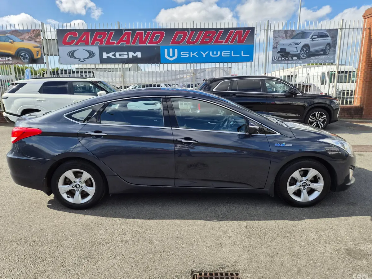 Hyundai i40 Saloon, Diesel, 2014, Blue
