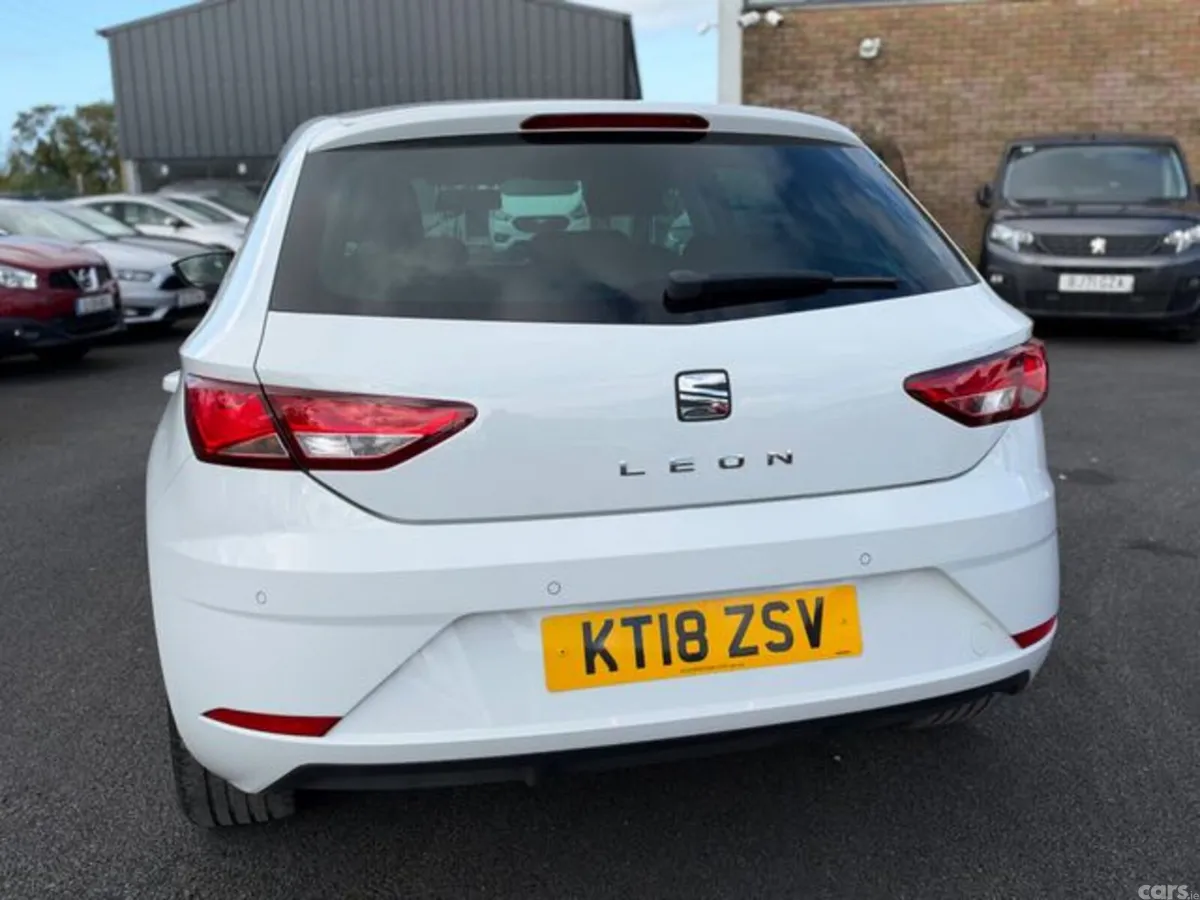 SEAT Leon Hatchback, Petrol, 2018, White