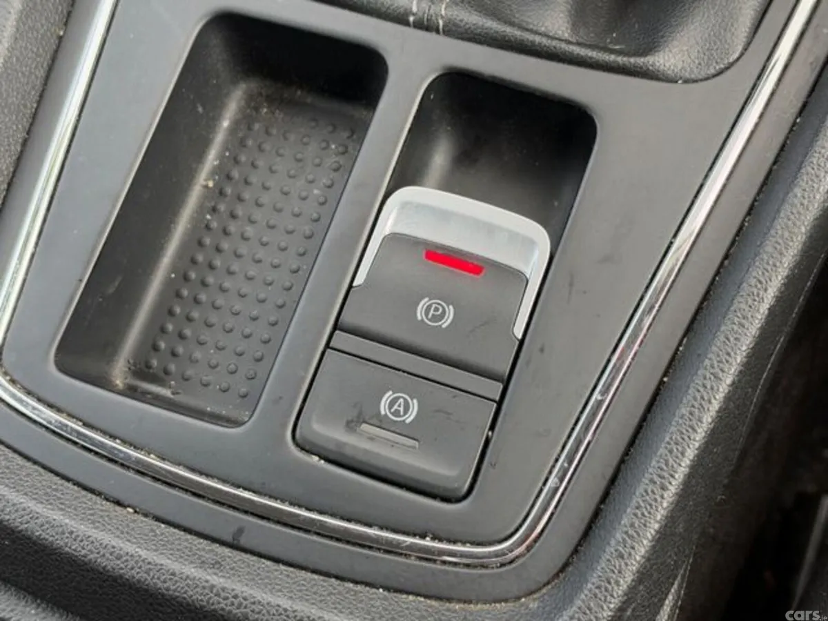 SEAT Leon Hatchback, Petrol, 2018, White