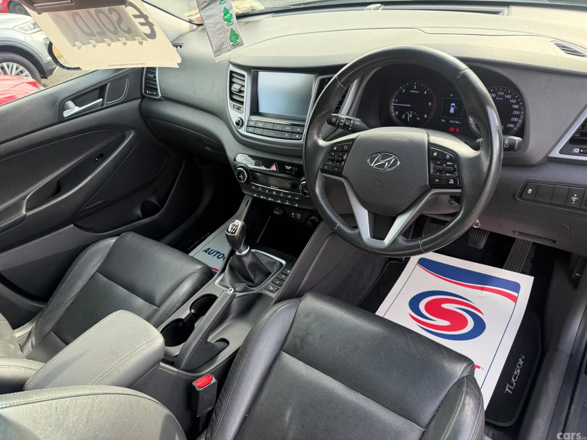 Hyundai Tucson SUV, Diesel, 2016, Black