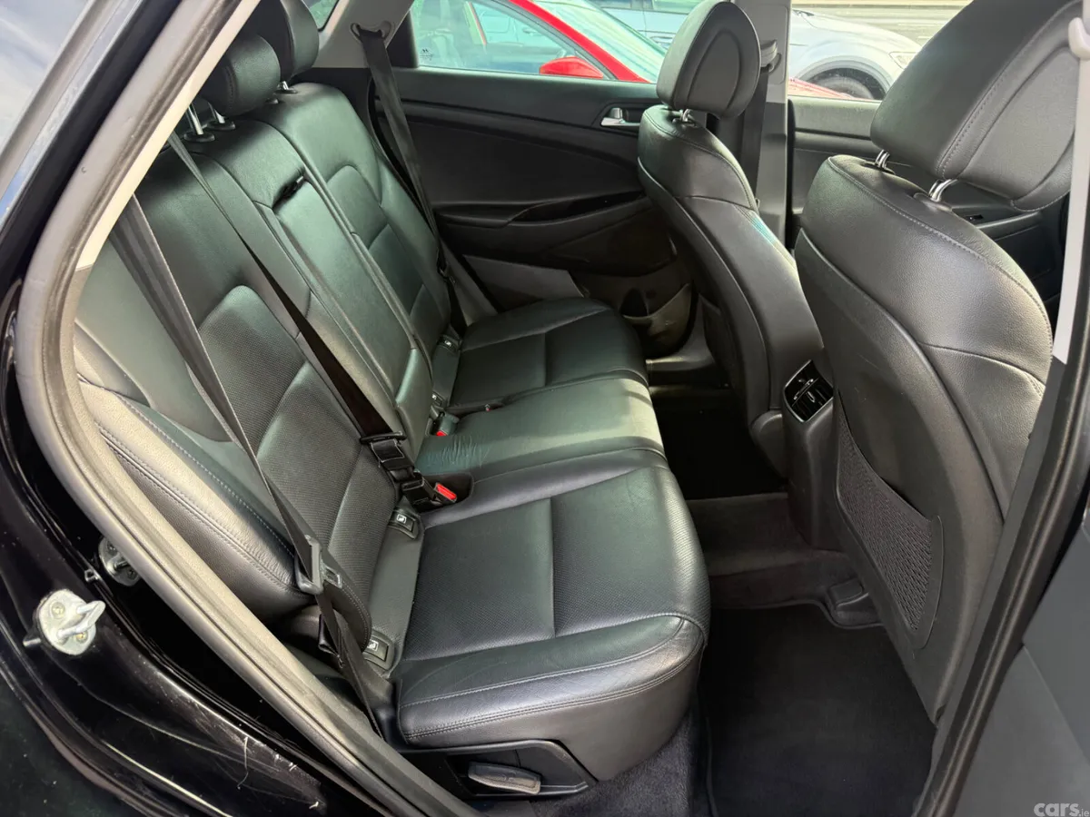 Hyundai Tucson SUV, Diesel, 2016, Black