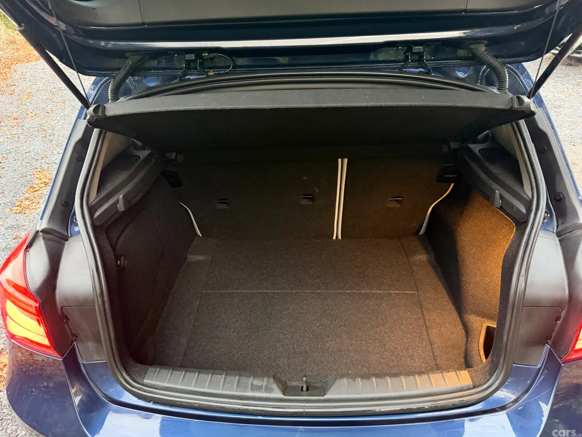 BMW 1-Series Hatchback, Diesel, 2016, Blue