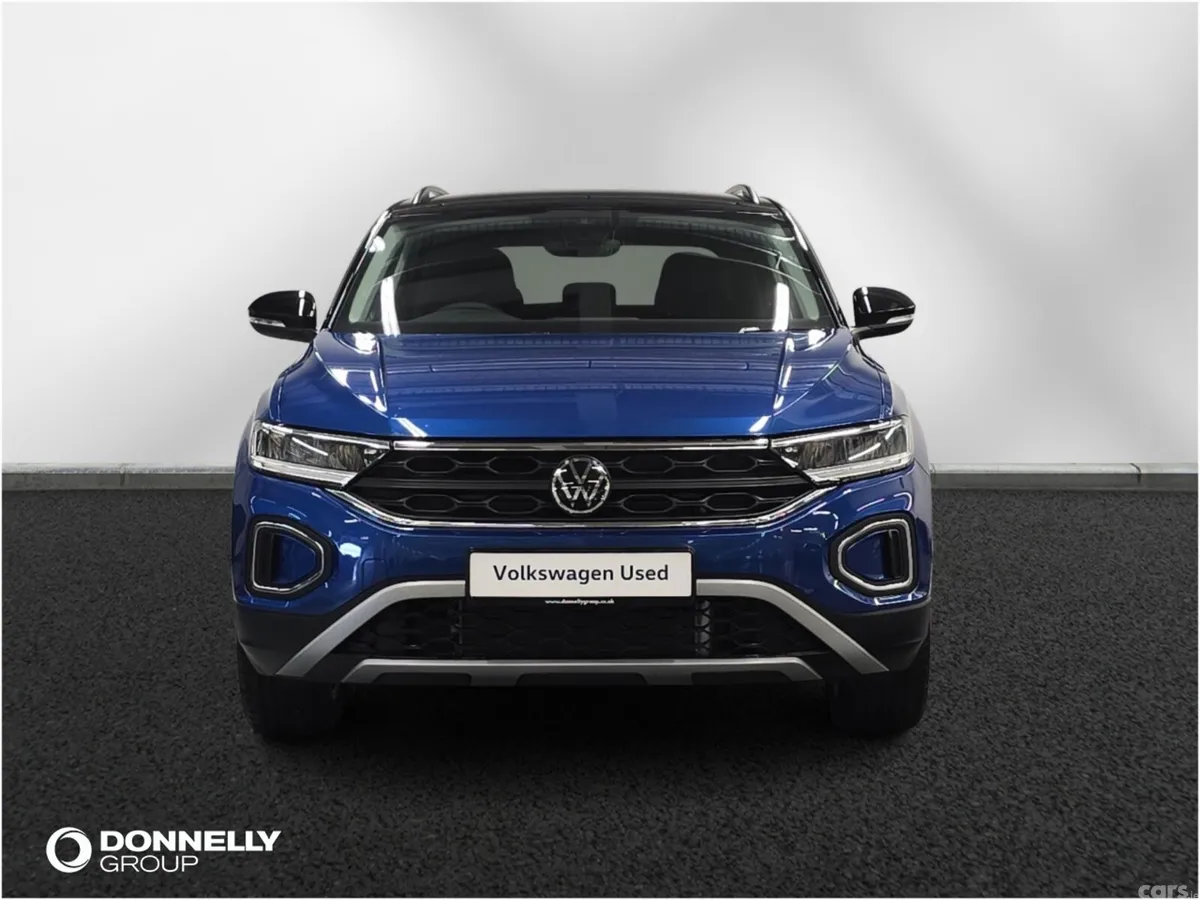Volkswagen T-Roc Hatchback, Petrol, 2026, Blue