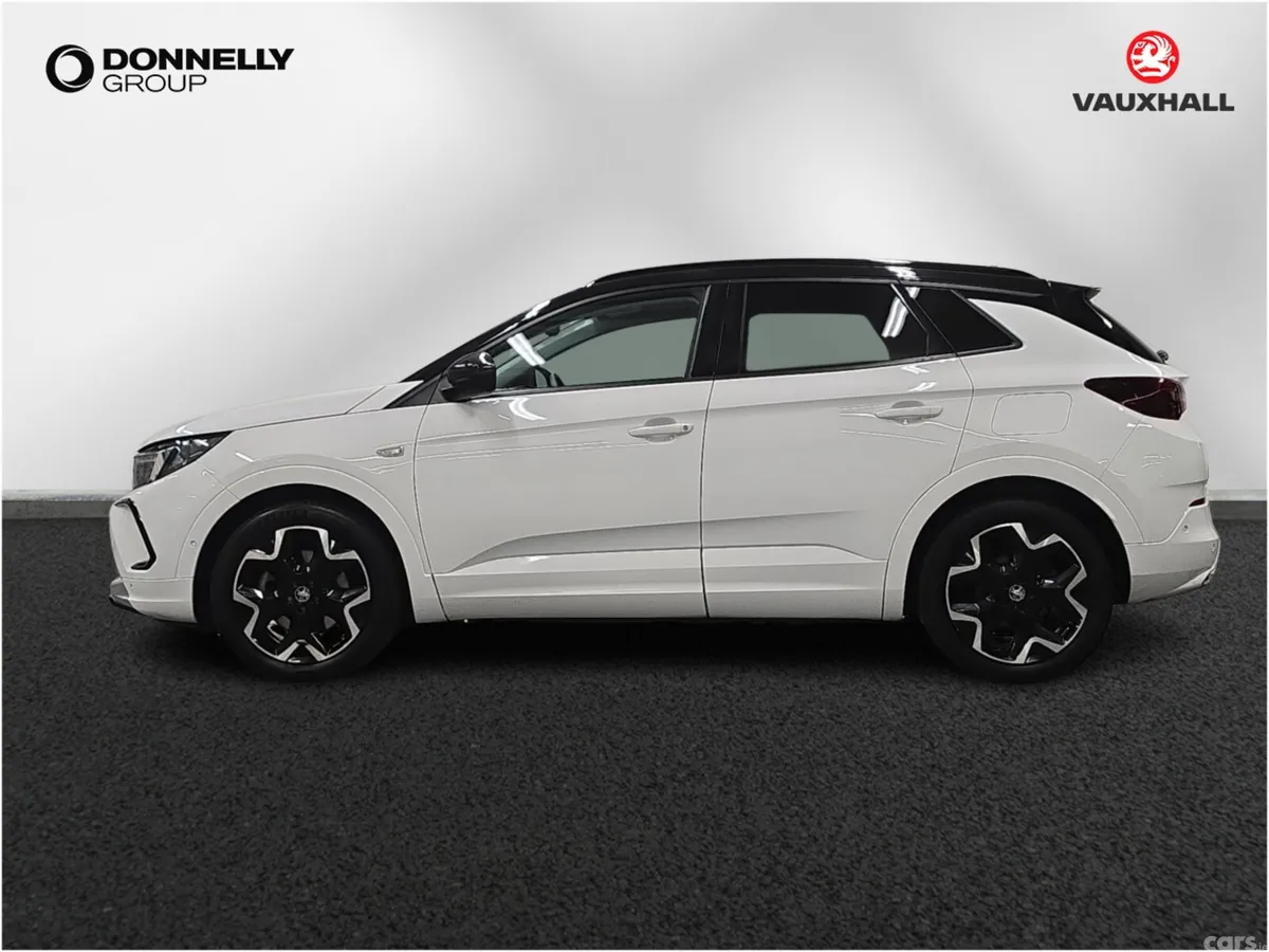 Vauxhall Grandland Hatchback, Petrol Hybrid, 2024, White