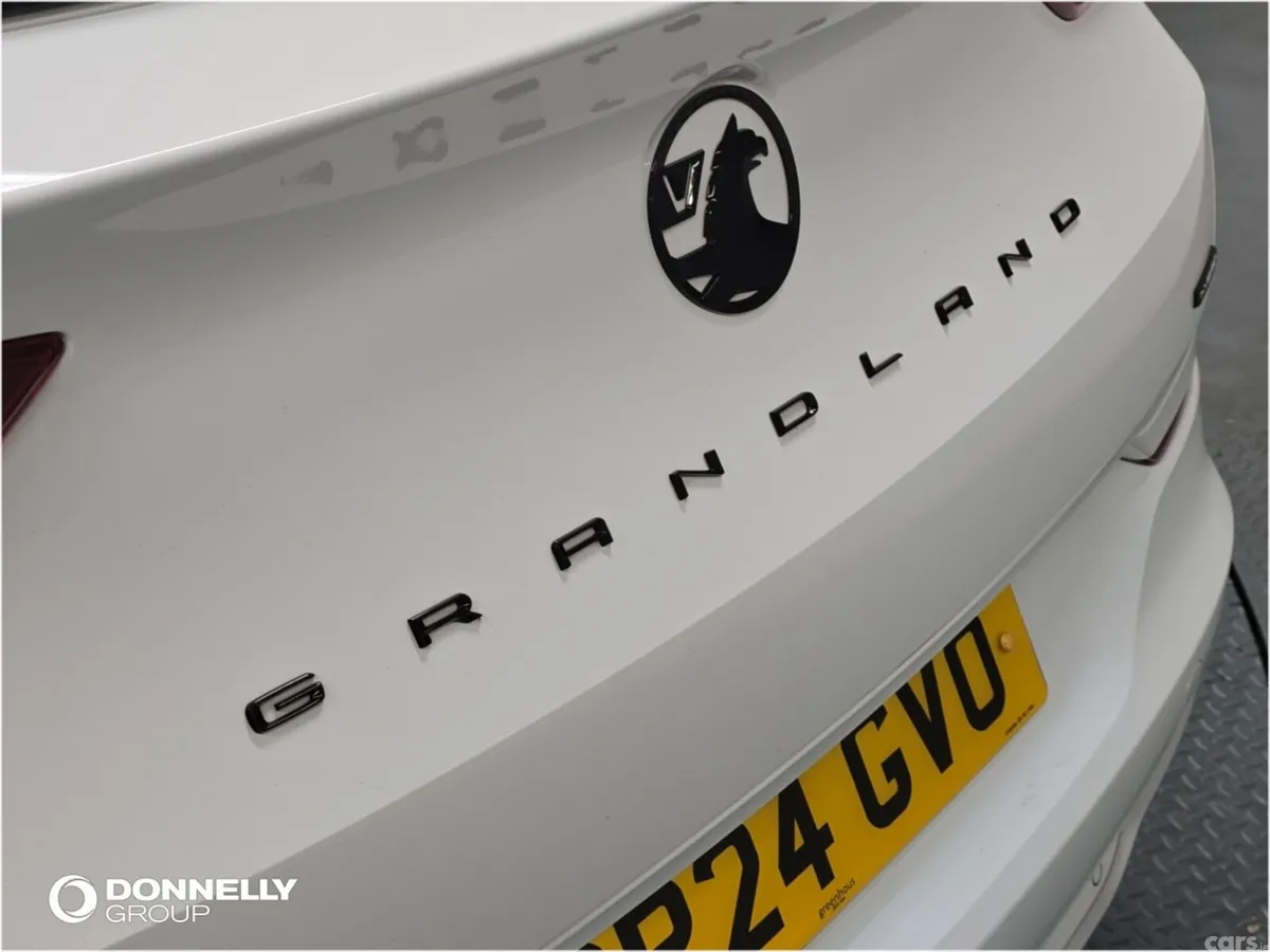 Vauxhall Grandland Hatchback, Petrol Hybrid, 2024, White