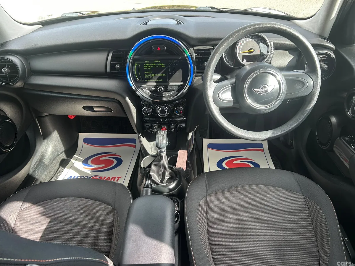 Mini Other Hatchback, Petrol, 2015, Black