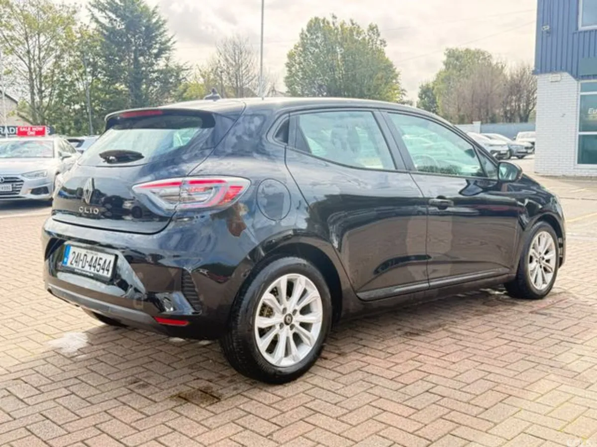 Renault Clio Hatchback, Petrol, 2024, Black