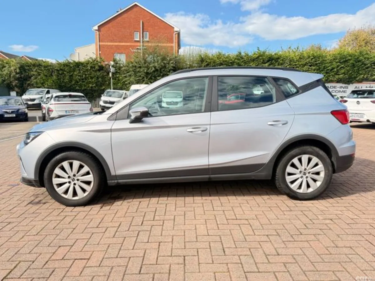 SEAT Arona Hatchback, Petrol, 2024, Grey