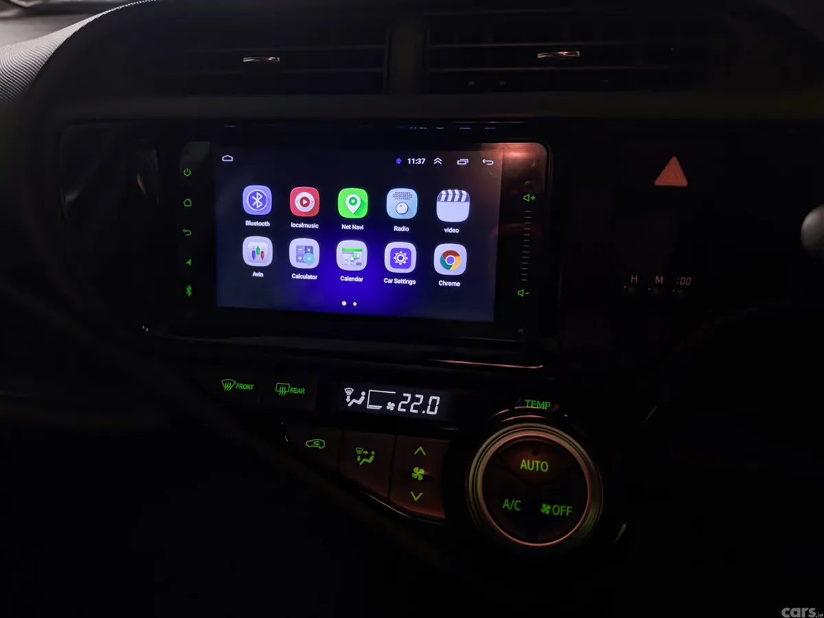 Toyota Aqua Hatchback, Petrol Hybrid, 2015, Silver
