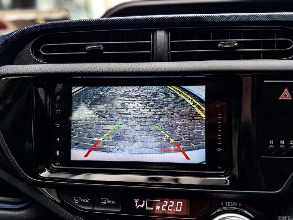 Toyota Aqua Hatchback, Petrol Hybrid, 2015, Silver