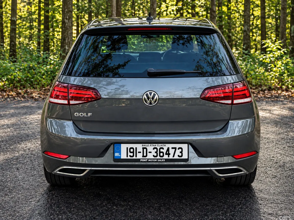 Volkswagen Golf Estate, Petrol, 2019, Grey