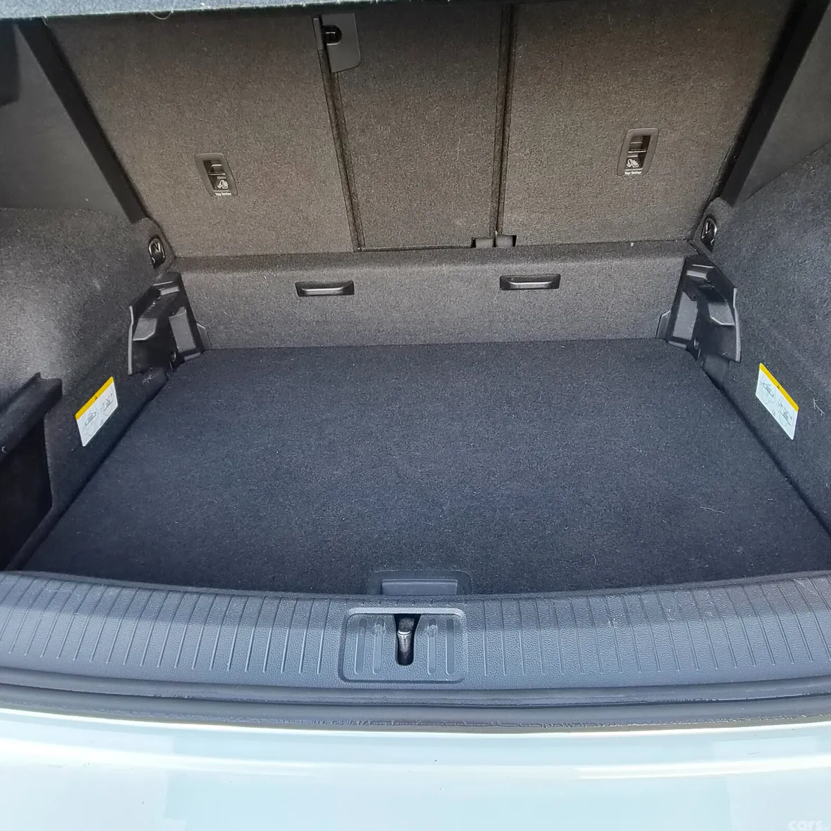 Volkswagen Tiguan SUV, Diesel, 2020, White
