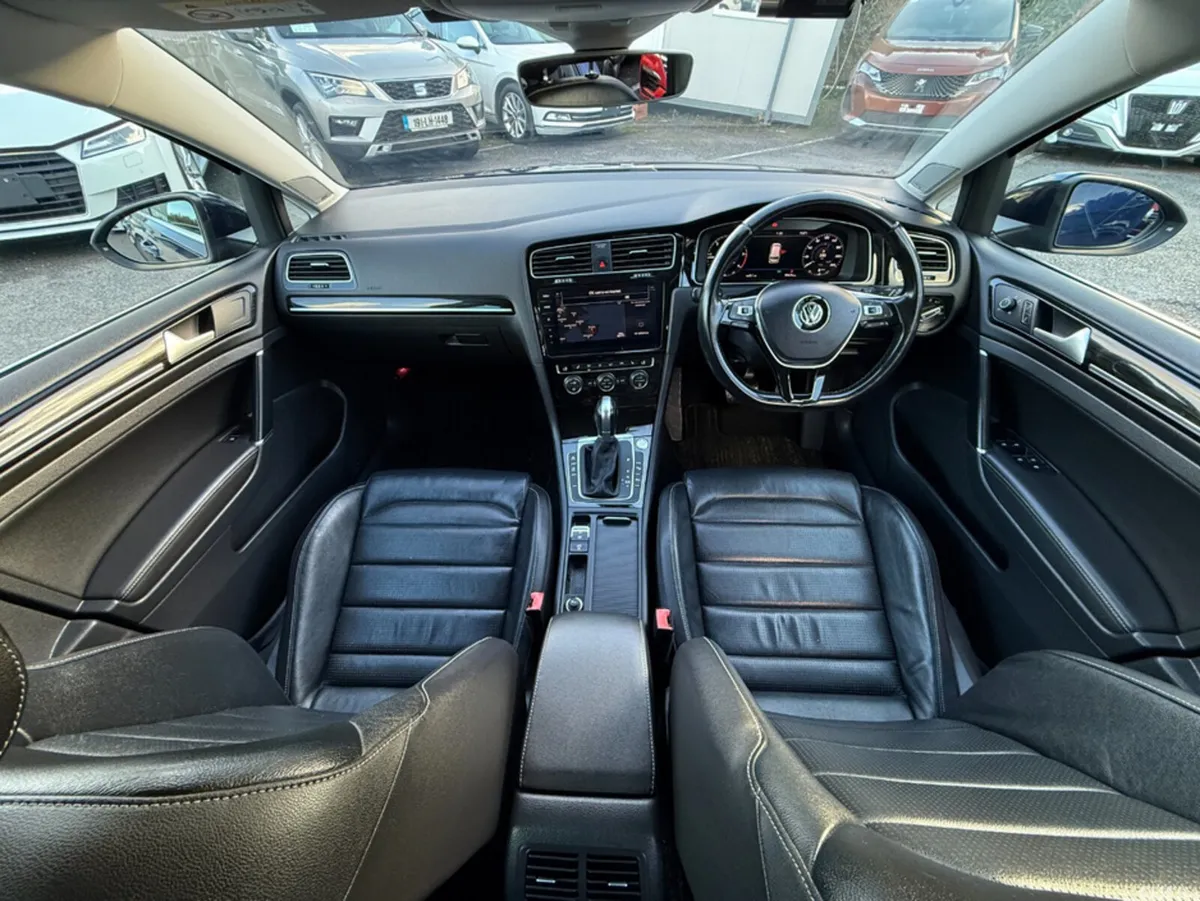 Volkswagen Golf Estate, Diesel, 2019, Blue