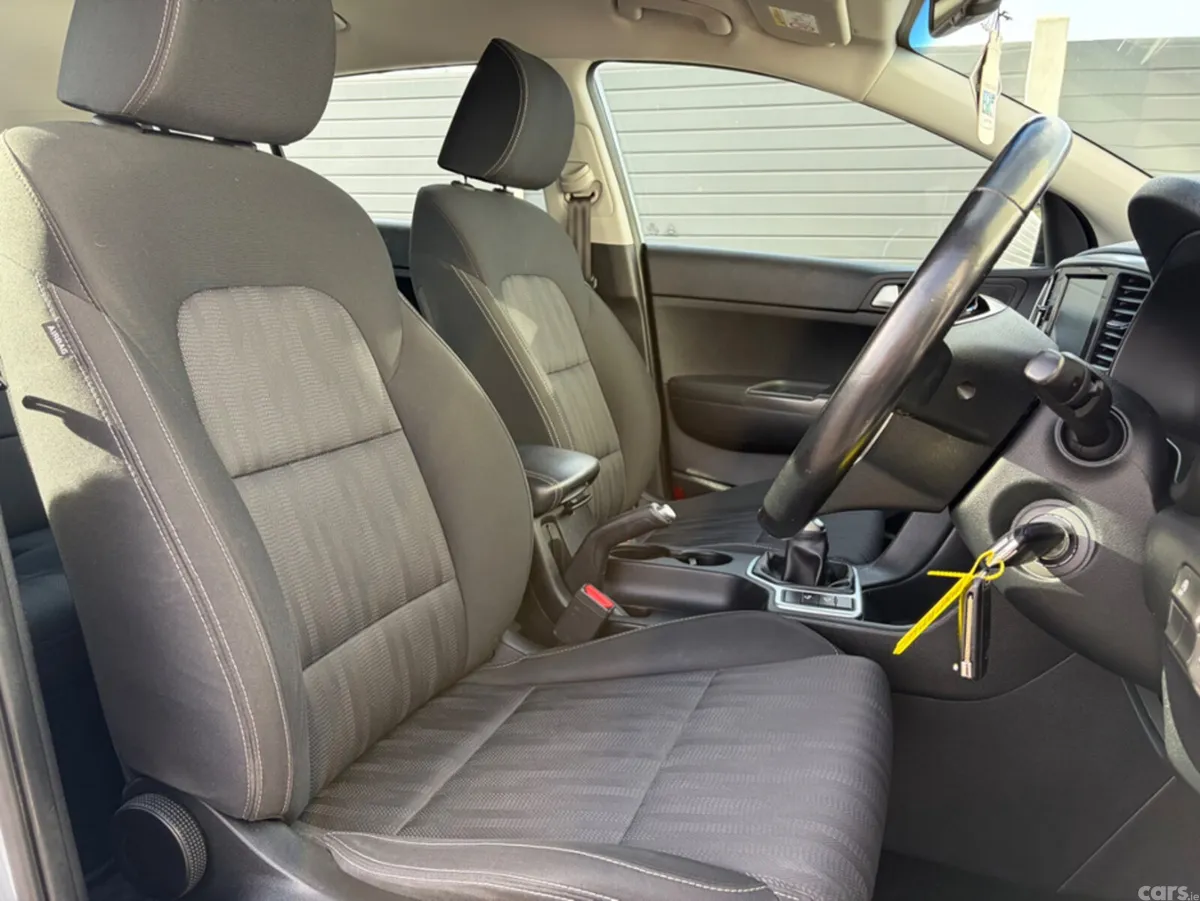 Kia Sportage MPV, Diesel, 2019, Grey