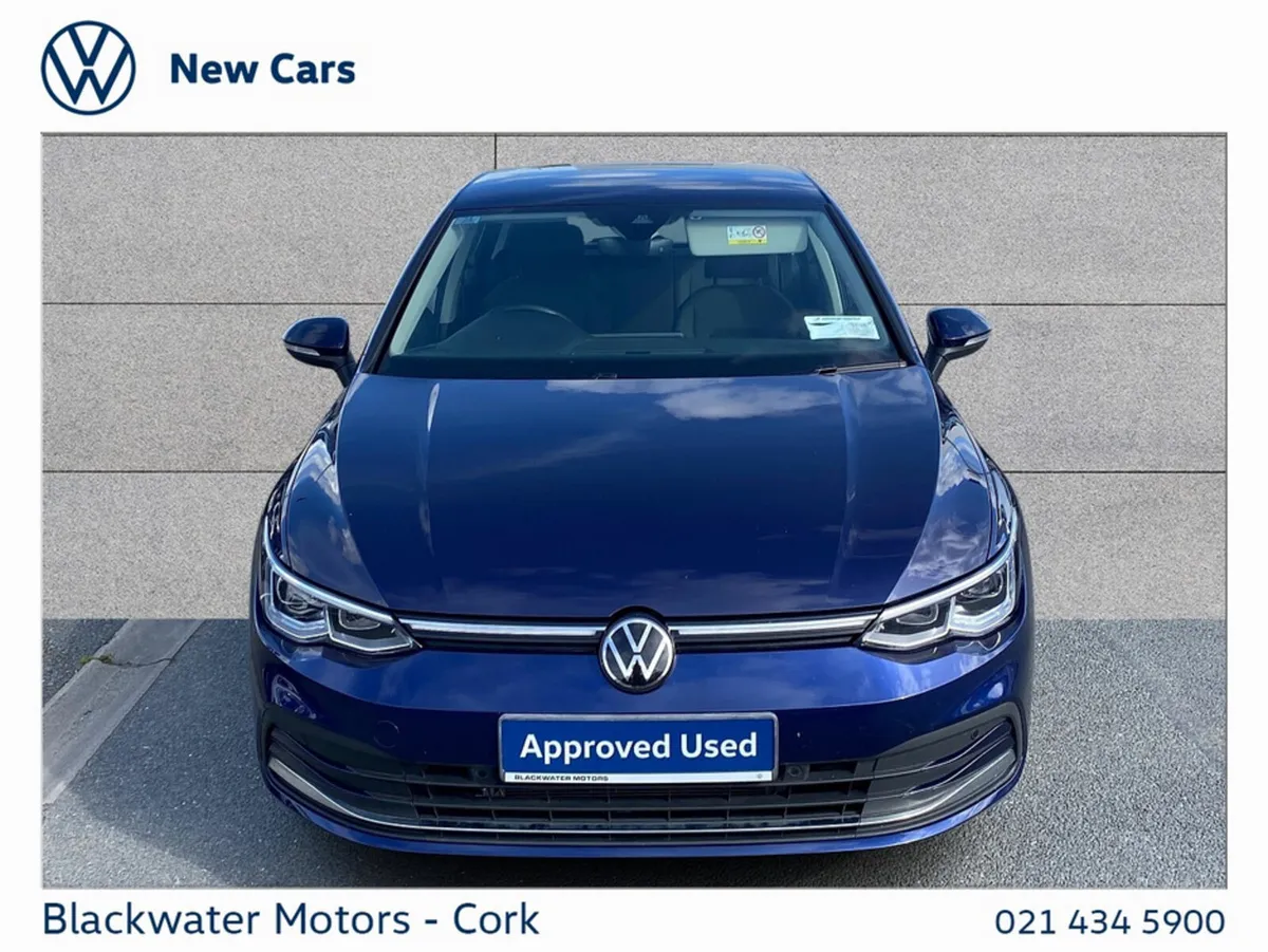 Volkswagen Golf Estate, Petrol, 2023, Blue