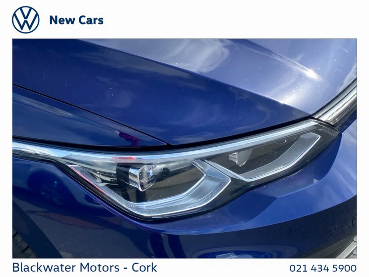 Volkswagen Golf Estate, Petrol, 2023, Blue