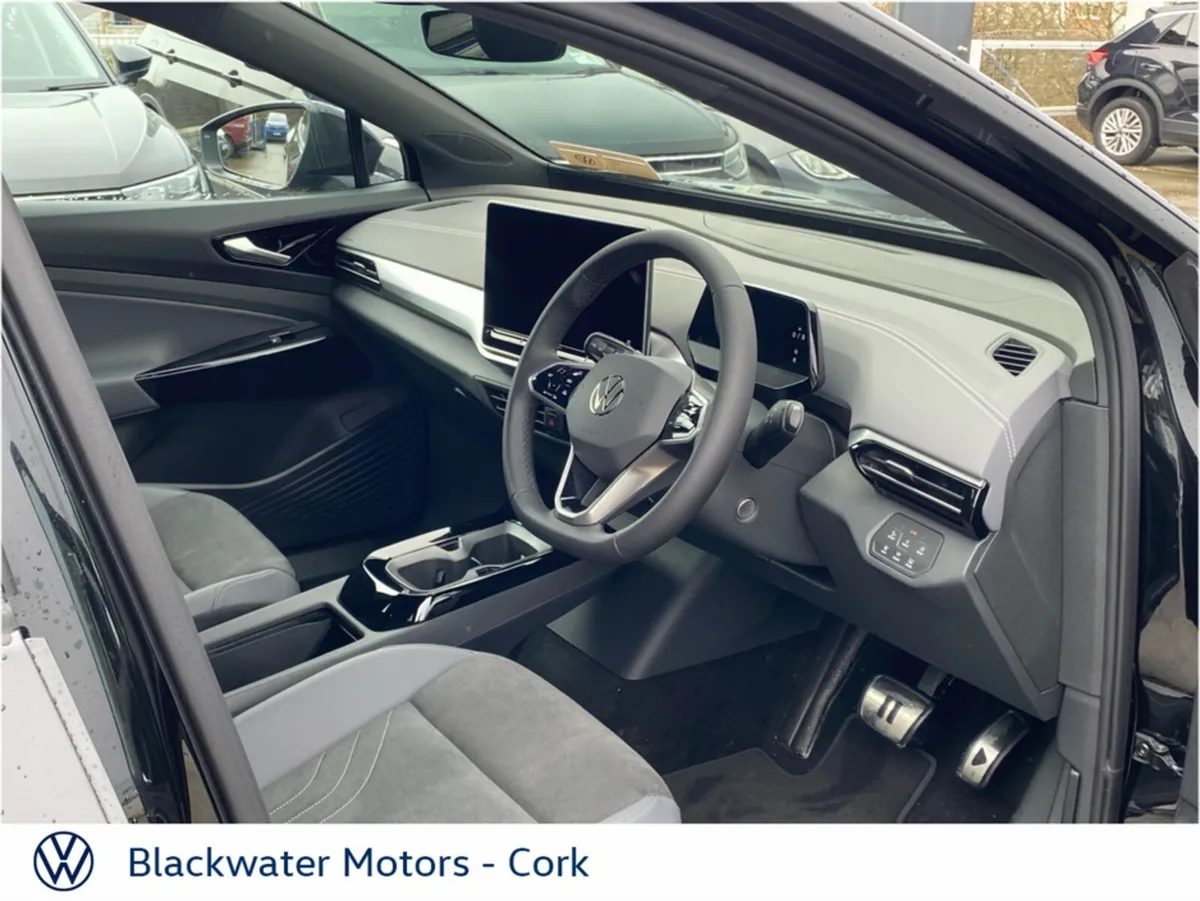 Volkswagen ID.4 Hatchback, Electric, 2026, Black