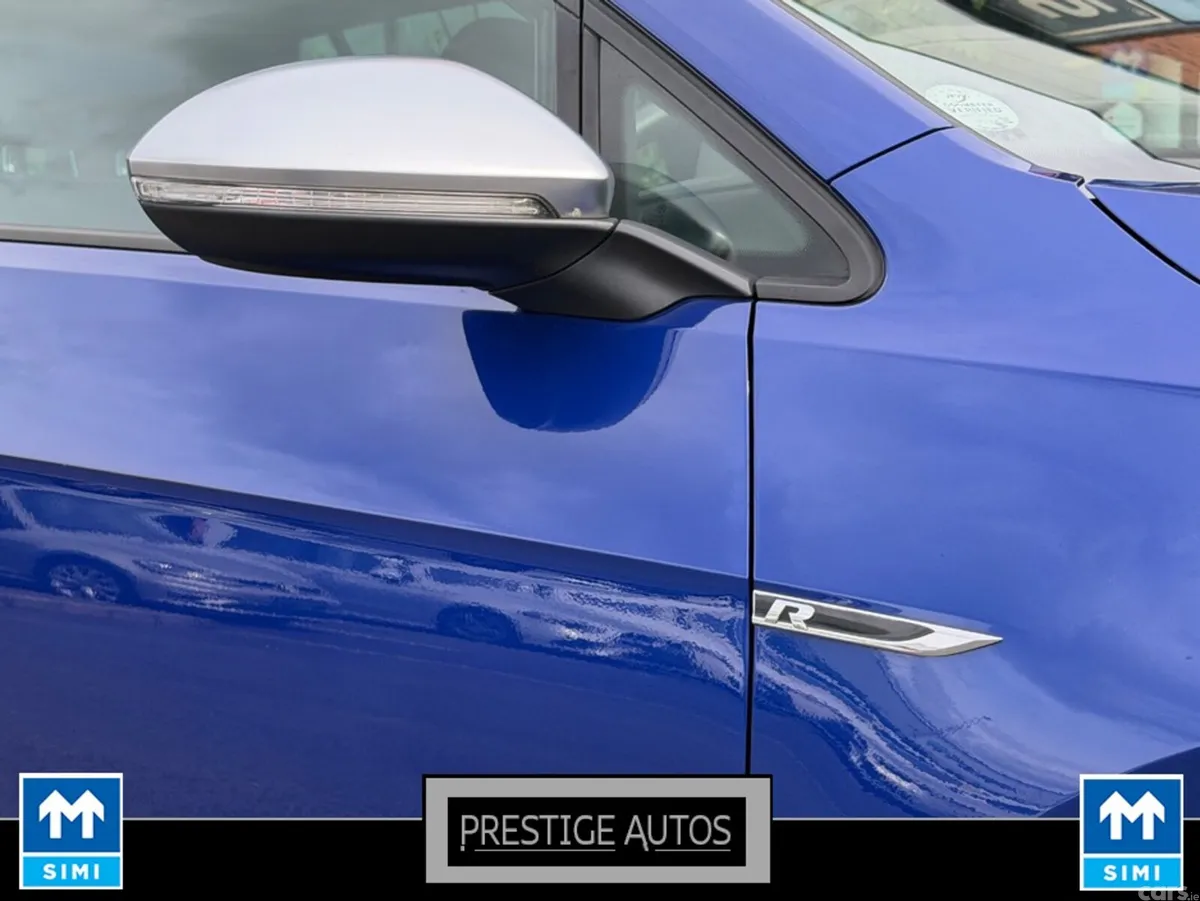 Volkswagen Golf Hatchback, Petrol, 2017, Blue